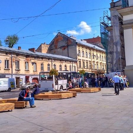 Smart Apartment On Filatova Lviv Kültér fotó
